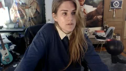 Katie online show from 12/12/24, 05:10