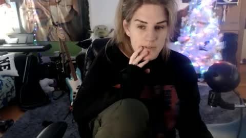 Katie online show from 01/09/25, 04:41