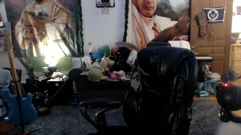Katie online show from 05/17/26, 04:10