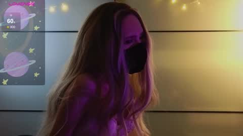 katienatt online show from 03/26/26, 03:34