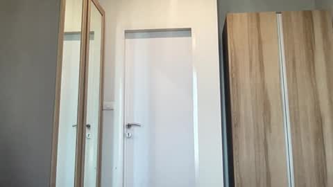 Katie online show from 03/10/26, 02:27