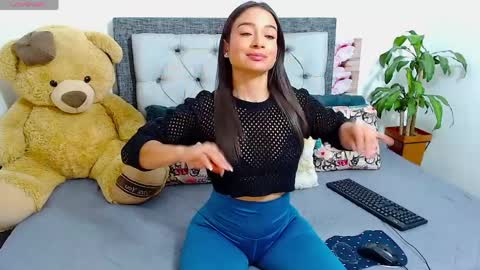 Follow Instagram katikloving online show from 04/01/26, 08:15