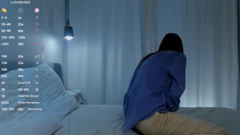 Scarlett online show from 11/24/25, 08:36