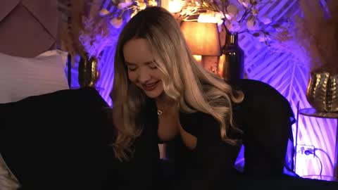 KatJolie online show from 02/10/26, 08:57