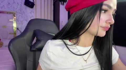 Snapshot of katleen_v chatting on 06/04/26, 01:00 Katleen. online show from 06/04/26, 01:00