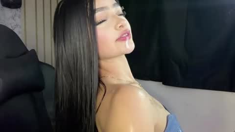 Snapshot of katleen_v chatting on 06/26/26, 03:55 Katleen. online show from 06/26/26, 03:55