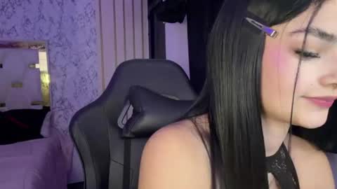 Snapshot of katleen_v chatting on 07/22/26, 11:29 Katleen. online show from 07/22/26, 11:29