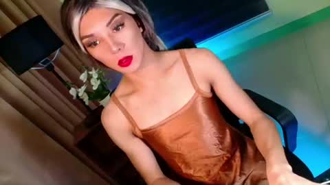 Snapshot of katleyah chatting on 07/20/26, 01:46 CALL ME CATH online show from 07/20/26, 01:46