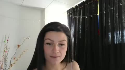 katalina online show from 02/14/25, 06:29