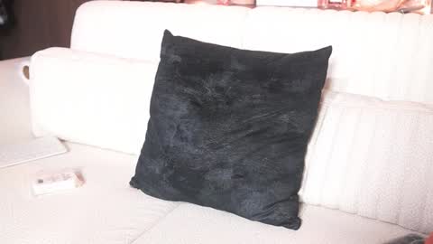 K A T L Y N  online show from 01/15/26, 09:18