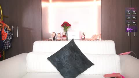 K A T L Y N  online show from 01/16/26, 05:39