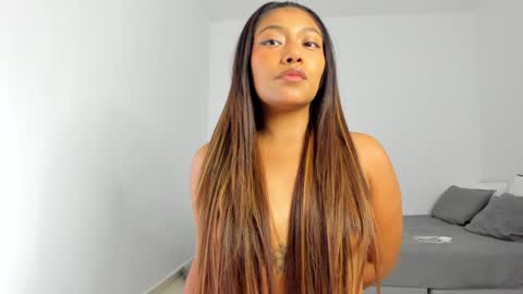 Follow me on instagram and twitter as correaktnees online show from 01/07/25, 01:03