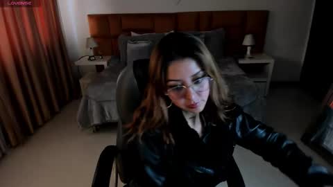 Snapshot of katnia_and_marcuz chatting on 11/07/25, 11:43 Katnia and Marcuz online show from 11/07/25, 11:43