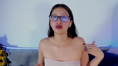 Snapshot of katnis_love_ chatting on 06/27/26, 02:38 Katnis online show from 06/27/26, 02:38