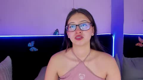 Snapshot of katniss_lovee_ chatting on 01/11/26, 03:33 .... Katniss .... online show from 01/11/26, 03:33