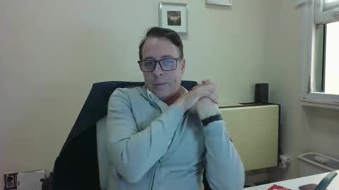 Snapshot of katoamad chatting on 04/01/26, 01:41 katoamad online show from 04/01/26, 01:41