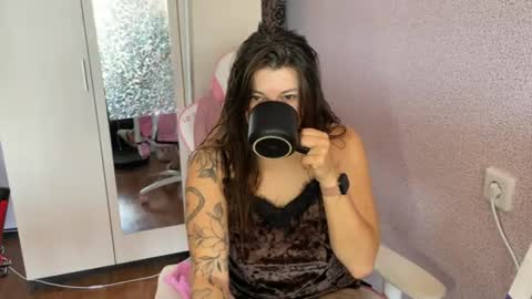   naked in pvt show 100 tk online show from 04/16/26, 08:37