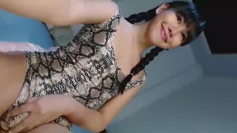katrina_foxxx online show from 12/21/25, 04:08