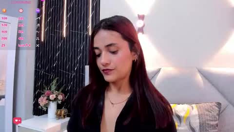 Keyla online show from 10/13/25, 07:14