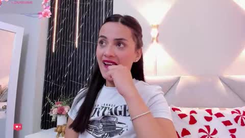 Keyla online show from 12/18/25, 07:09