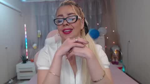 katrinacharm online show from 10/08/25, 07:17