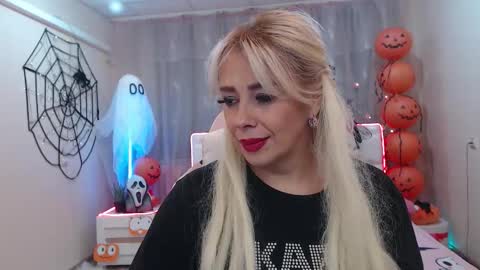 katrinacharm online show from 10/13/25, 12:16