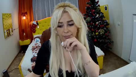 katrinacharm online show from 12/04/25, 05:10