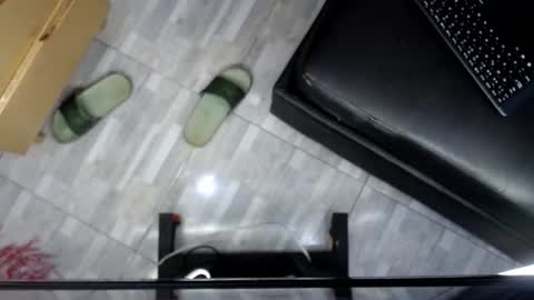 Snapshot of katrinnehott chatting on 11/16/25, 07:30 KatrinneHott online show from 11/16/25, 07:30