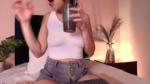Katriona Nyx online show from 04/30/26, 09:41