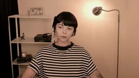 katsuro online show from 10/22/25, 09:47