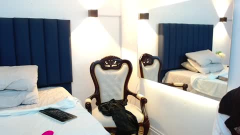 Snapshot of kattagoez chatting on 01/25/25, 02:37 kattagoez online show from 01/25/25, 02:37