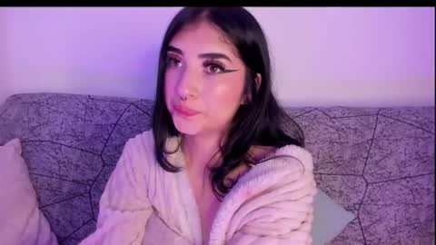 Snapshot of kattengel_ chatting on 07/01/26, 01:07 Kat online show from 07/01/26, 01:07