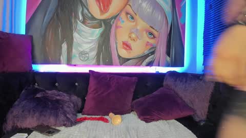 Katiia online show from 01/10/25, 05:56