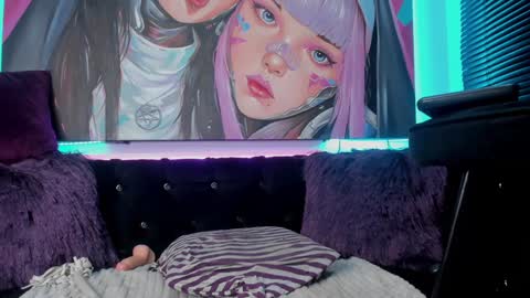 Katiia online show from 01/15/25, 06:12