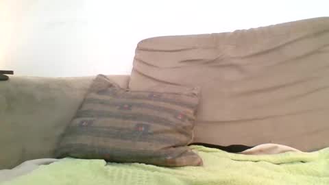 Snapshot of kattoscy chatting on 01/06/25, 12:48 kattoscy online show from 01/06/25, 12:48