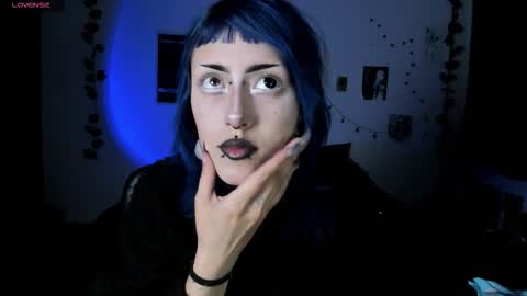 kattx   independent model online show from 12/02/25, 05:46