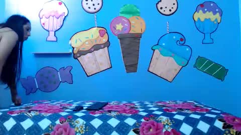 katty online show from 10/23/25, 04:12