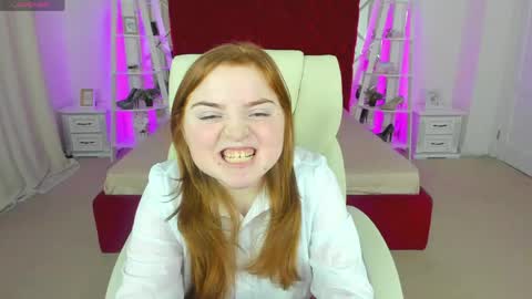 Snapshot of katty_rose8 chatting on 05/18/26, 05:08 Katty online show from 05/18/26, 05:08
