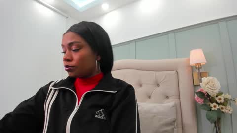 Katty Withe online show from 12/18/25, 03:34