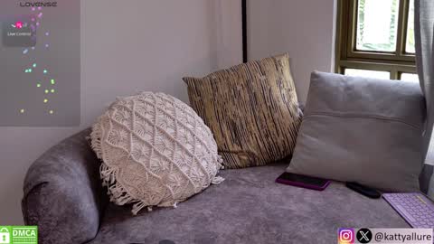 Katty online show from 12/06/24, 09:35