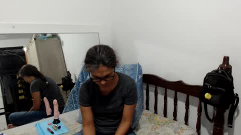 angel online show from 02/10/25, 10:30