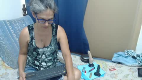Snapshot of kattydirty144 chatting on 07/04/26, 05:08 angel online show from 07/04/26, 05:08