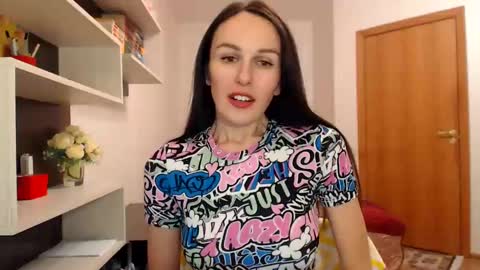 Snapshot of kattysapphire chatting on 02/27/25, 03:05 KattySapphire online show from 02/27/25, 03:05