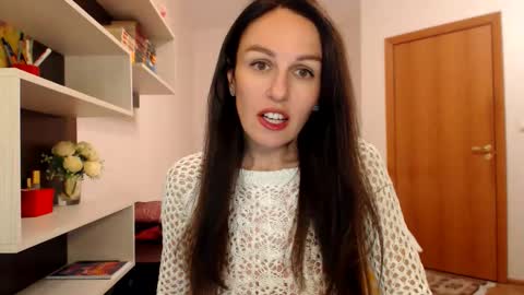 Snapshot of kattysapphire chatting on 10/22/25, 02:39 KattySapphire online show from 10/22/25, 02:39