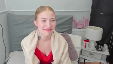 Snapshot of kattyxlovely chatting on 02/09/26, 03:27 KattyXLovely online show from 02/09/26, 03:27