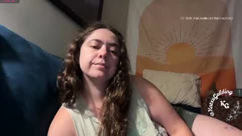 Snapshot of katxxgolding chatting on 07/10/26, 11:02 Princesse Kat online show from 07/10/26, 11:02