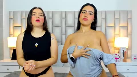 katy blonde girl and paola big boobs online show from 09/13/25, 01:22