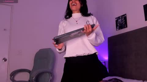 katy_contreras online show from 03/05/25, 11:06