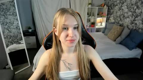 Kate online show from 12/22/25, 05:59