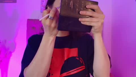 Katy Van online show from 09/19/25, 04:14